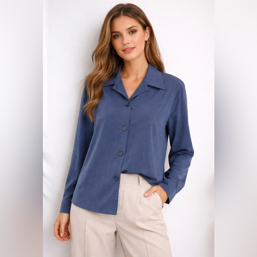 Gloria Vanderbilt Slate Blue Button-Down Shirt